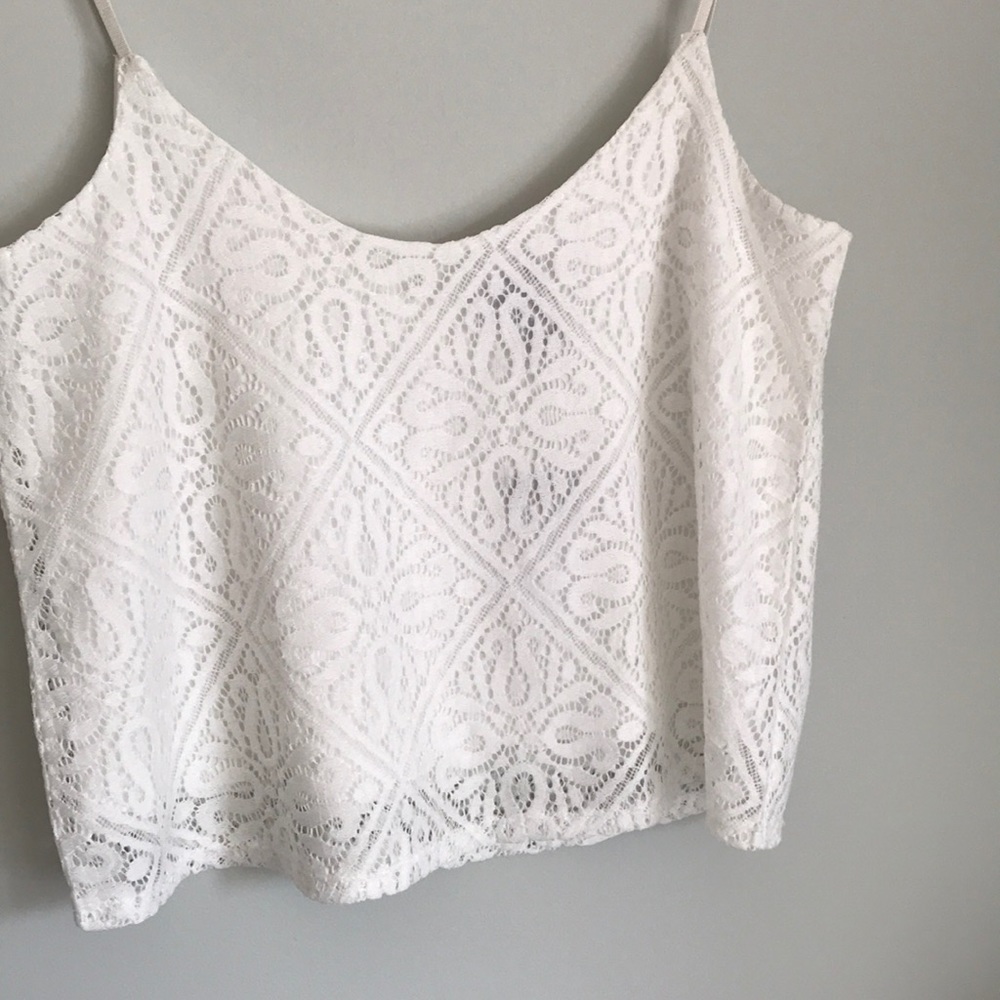 NWT Rue 21 white cropped lace tank